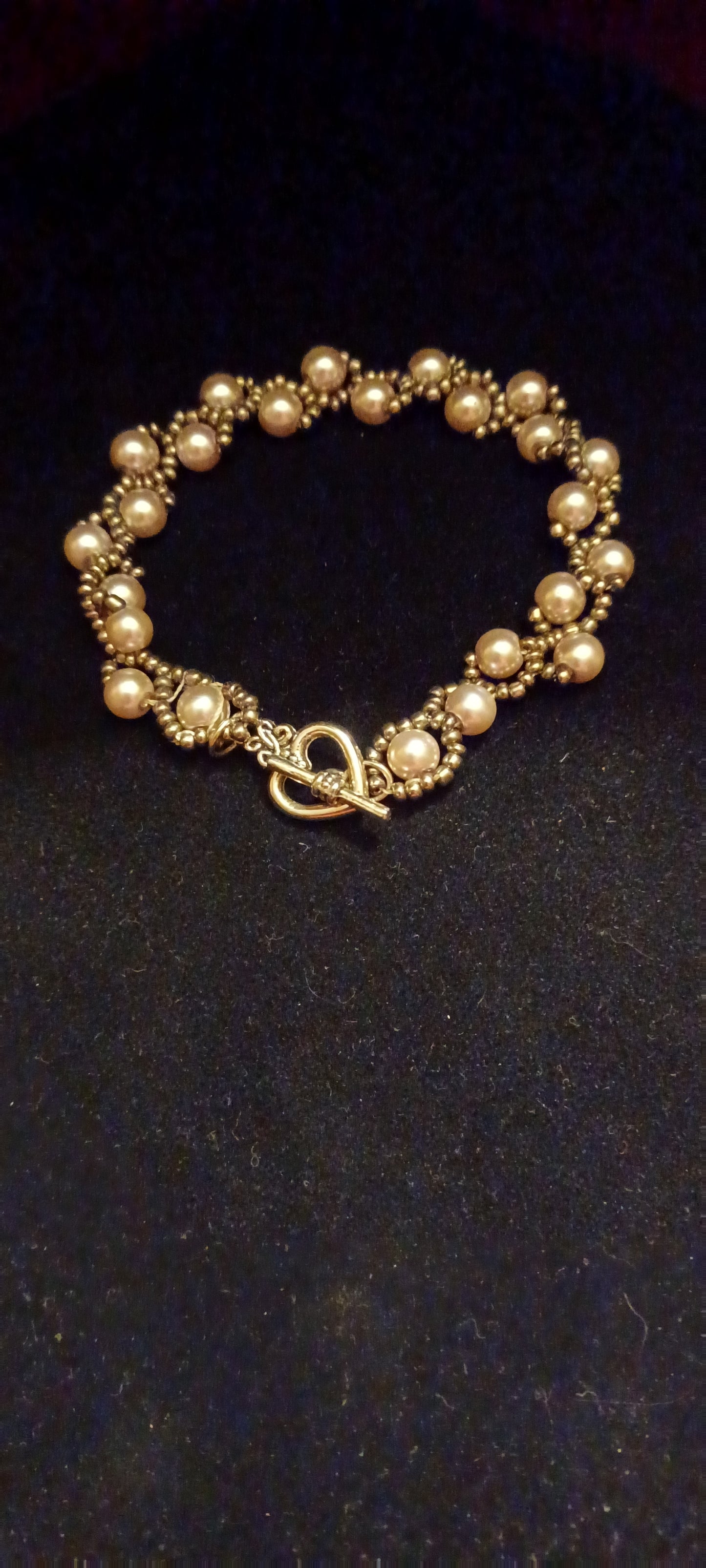Silver Tone Glass Bead Bracelet with Pearls
